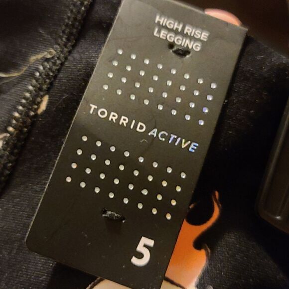 5X 28W Torrid Wicking Active Legging  Black Flames Skull Punk Mesh Panel pocket, - Picture 9 of 11